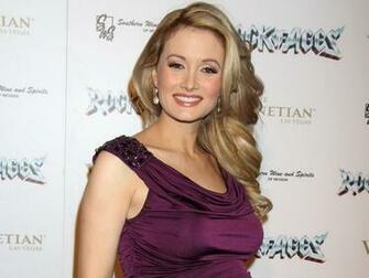Holly Madison Wallpaper