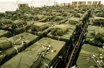 In The Background U S Army Sfc Gyula Bodnar 5th Quartermaster