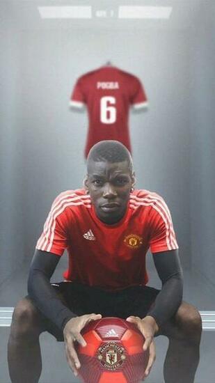 Paul Pogba Manchester United Wallpaper