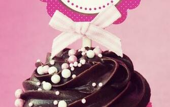 Happy BirtHDay Cupcake Wallpaper