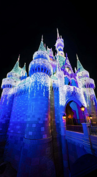 iPhone Disney Castle Lights Wallpaper