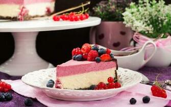 Photos Cheesecake Piece Raspberry Blueberries Food Berry