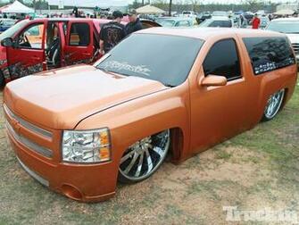 Truckin Desktop Wallpaper Issue Chevy Tahoe Suburban