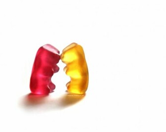 Candy Image Gummy Bear Kiss Wallpaper Photos