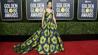 Taylor Swift S Golden Globes Dress Is Giving Us Springtime In