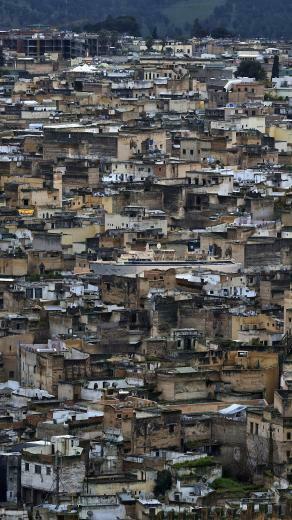 Slums City House iPhone 6s 7s Plus Wallpaper