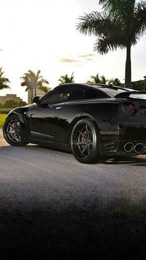 Nissan Gtr iPhone Wallpaper