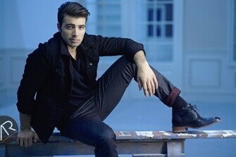 Jencarlos Canela Wallpaper