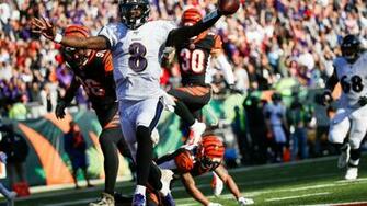 Ravens Jackson Masters Art Of Winning While Having Fun Kamr