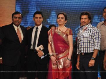 Wallpaper Mukesh Ambani Nita Aamir Khan And Sachin