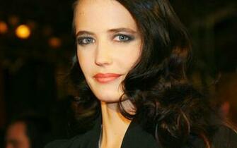 Wall Paper Eva Green HD Wallpaper