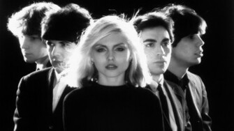 Blondie Backdrop Wallpaper
