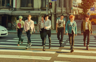 Cool Bts Laptop Wallpaper