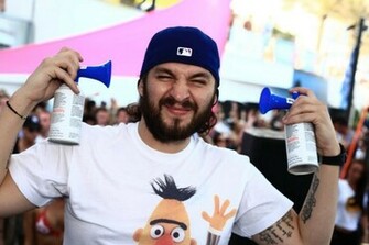Steve Angello Foto Resimleri Bele Cebine Indir Ve Ya Wallpaper Gibi