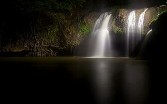 Wallpaper Night Waterfall