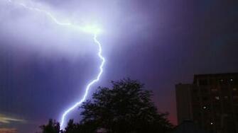 Night Lightning Wallpaper