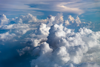 Serene Cloudscape Wallpaper
