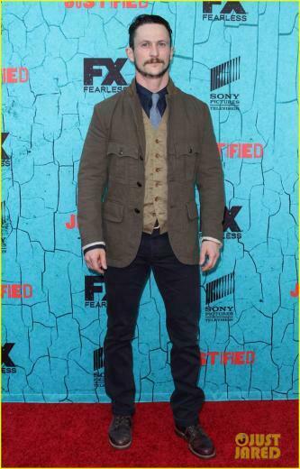 Together With Justified Cast One Last Time For Series Finale Party