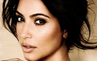 Kim Kardashian Wallpaper High Definition Quality