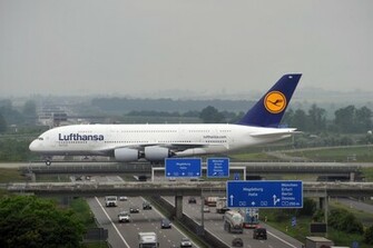 Wallpaper HD Fond Ecran Gratuit Avion A380 Airbus Lufthansa A Roport