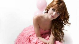 Wallpaper Bella Thorne MaximumwallHD