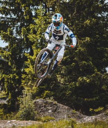 Loic Bruni Finishing Off A Good Riding Block With Fox