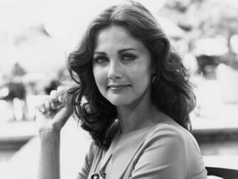 Lynda Carter Wallpaper