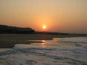 Fishing Boats In Kerala File Sunrise Over