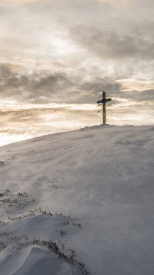 Aesthetic Cross Wallpaper