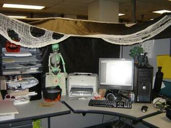Office Cube Wallpaper