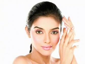 Addposting Tamil Actress Wallpaper