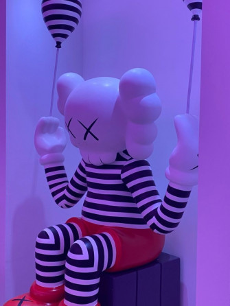 Kaws Wallpaper Background Px Bar