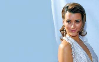 Cote De Pablo Widescreen Wallpaper
