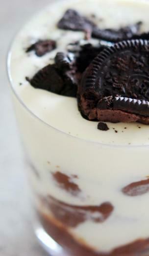 Oreo Cookies Milk Wallpaper