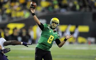 Marcus Mariota Quarterback Of The Oregon Ducks