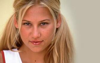 Anna Kournikova Face Wallpaper