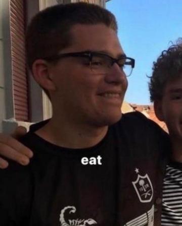 Where Tf Are People Getting This Old Yeat Pics From Bro R