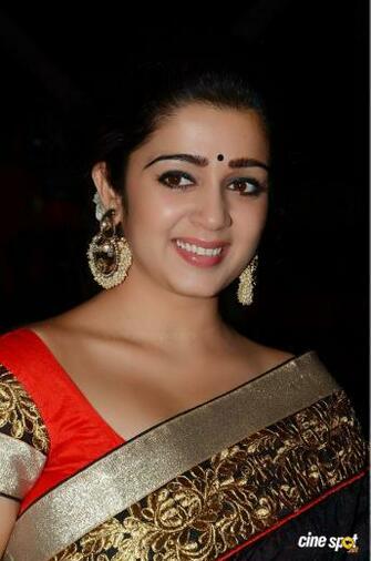 Charmi In Jyothi Lakshmi Wallpaper 3d