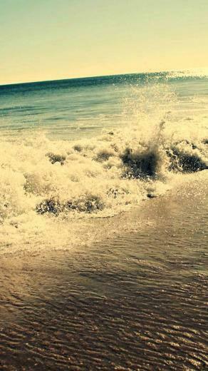 Stunning Beach The iPhone Wallpaper
