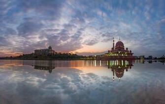 Malaysia Kuala Lumpur Town HD Wallpaper