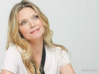 Michelle Pfeiffer Wallpaper