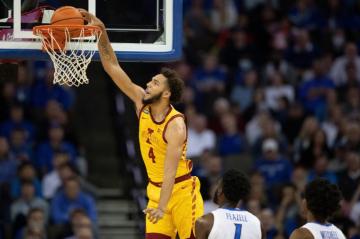 Kansas State Game Is A Must Win For Iowa S Ncaa Tournament Hopes