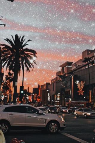 Madison Wagner On Photo Wall Sparkle Wallpaper Sky