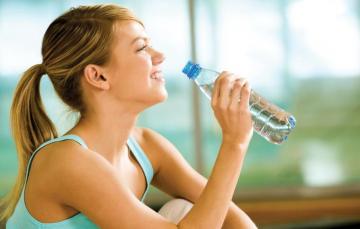 Wallpaper Woman Smile Water Bottle Vital Liquid Image