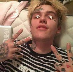 Dead Lil Peep Instagram Charm And Charisma