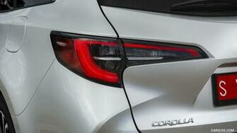 Toyota Corolla Touring Sports Hybrid 8l Platinum Eu Spec