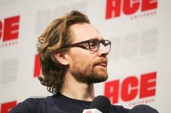 Tom Hiddleston Image Ace Comic Con Arizona January