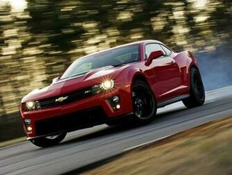 Chevrolet Camaro Zl1 Muscle Burnout Smoke Wallpaper