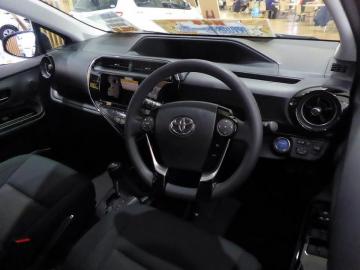 File Toyota Aqua S Style Black Daa Nhp10 Ahxnb F Interior Jpg