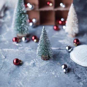 Wallpaper Christmas Trees Balls Decorations